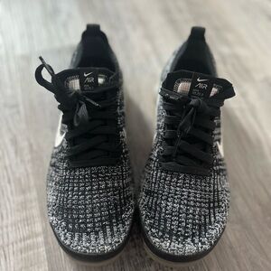 Nike Air Vapormax Flyknit 3 Oreo